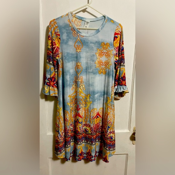 New! Medallion Print Knit Dress - Large - Picture 1 of 8